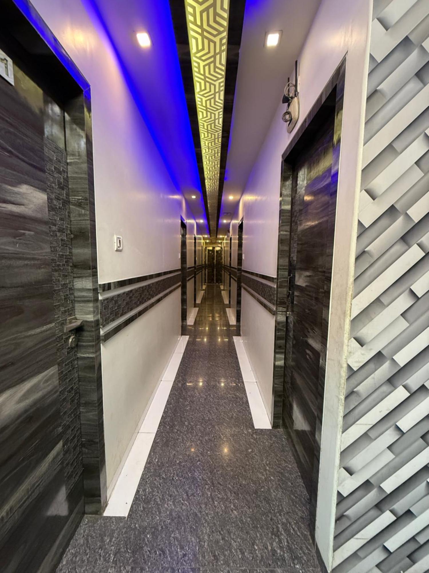 M E R I T O N Hotel T-2 Bombay Exterior foto